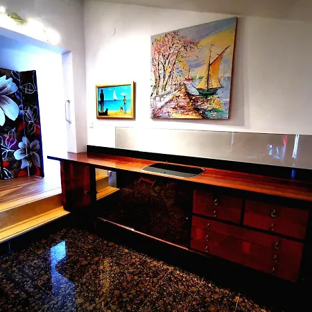 Bella Vista House Otel *