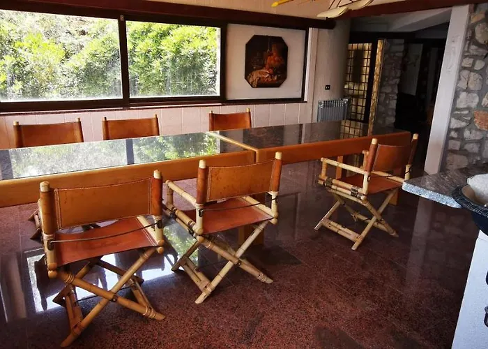 Bella Vista House Hotel