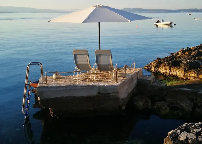 Bella Vista House Hotel *