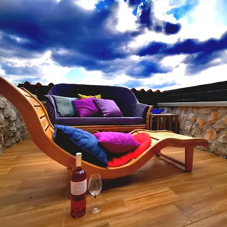 Bella Vista House Τρογκίρ